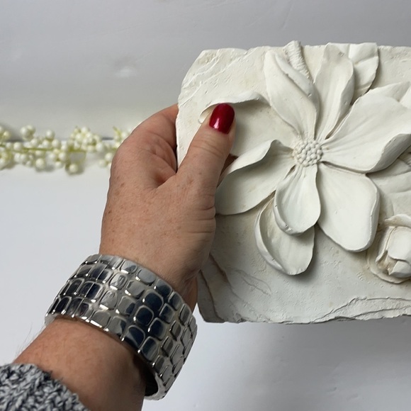 SILVER Clamp Bracelet Turtle Shell Design - Picture 6 of 8